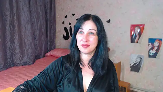 JillStevens online show from October 7, 2025, 6:53 pm