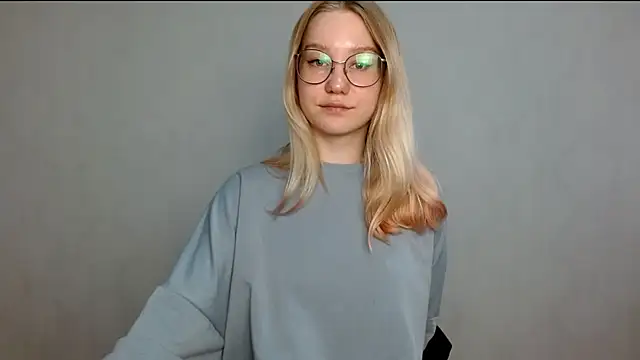 cindi hot online show from March 5, 2025, 11:28 am