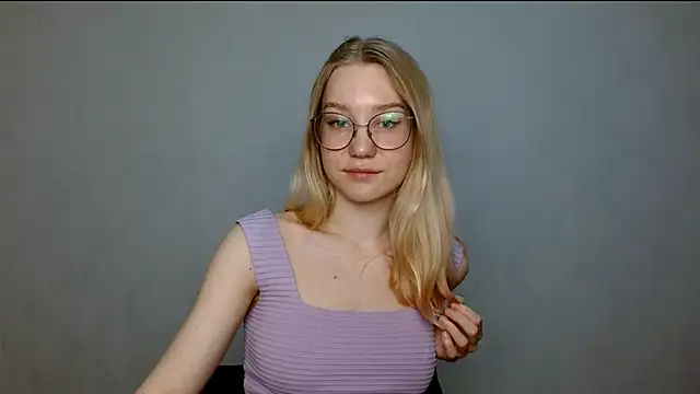 cindi hot online show from March 2, 2025, 12:03 pm