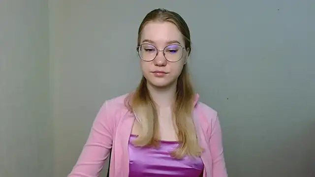 cindi hot online show from March 30, 2026, 9:33 am