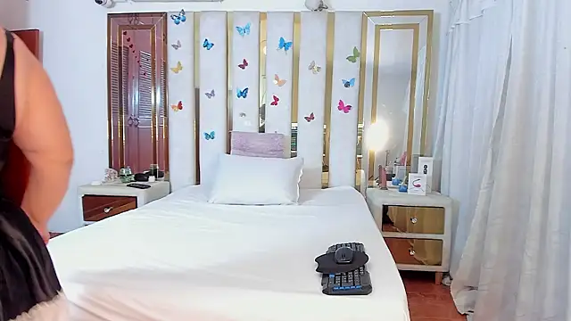 AnyelaGitanaMature online show from March 28, 2026, 2:45 am