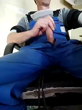 armando1983 hot online show from September 17, 2025, 11:34 am