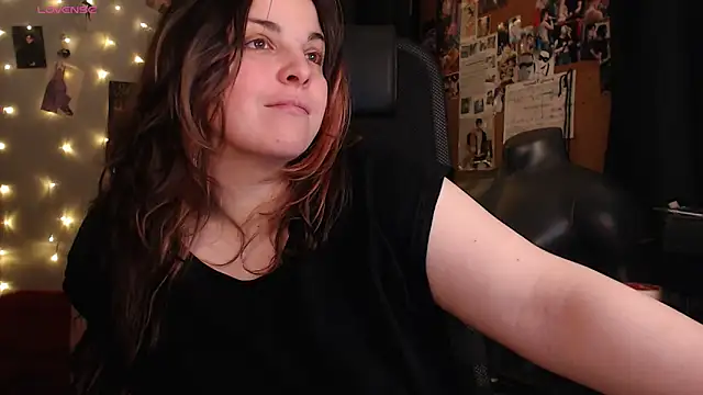 Snapshot of Saya_sweet chatting on October 15, 2025, 2:54 am Saya sweet online show from October 15, 2025, 2:54 am