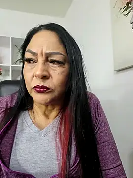 Gina Myers online show from May 10, 2026, 3:10 am