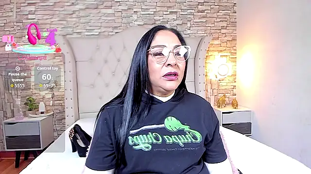 Gina Myers online show from October 11, 2025, 12:39 pm