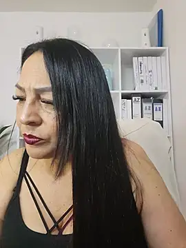 Gina Myers online show from May 15, 2026, 4:21 am