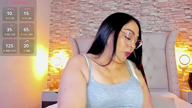 Gina Myers online show from March 1, 2025, 1:29 pm