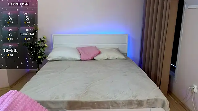 Snapshot of SusieMorris chatting on January 16, 2025, 5:11 am SusieMorris online show from January 16, 2025, 5:11 am