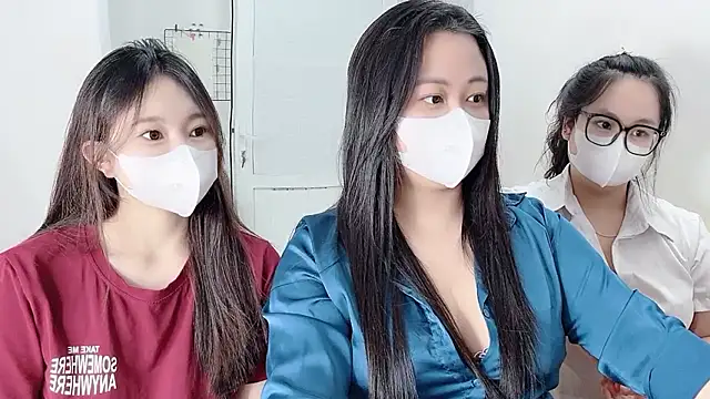 Bamboo Swetie online show from February 1, 2026, 4:49 pm