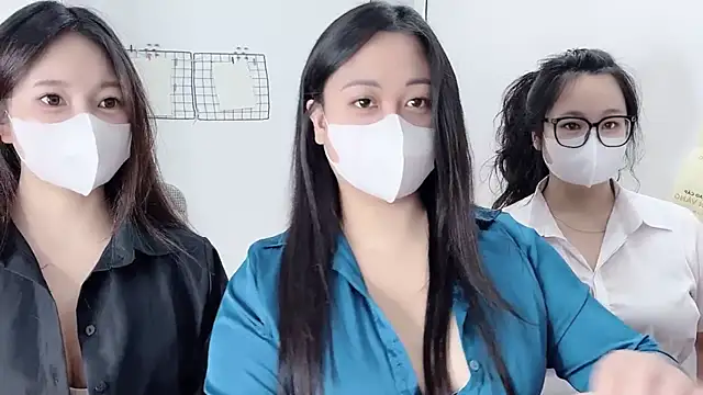 Bamboo Swetie online show from January 9, 2026, 3:08 pm