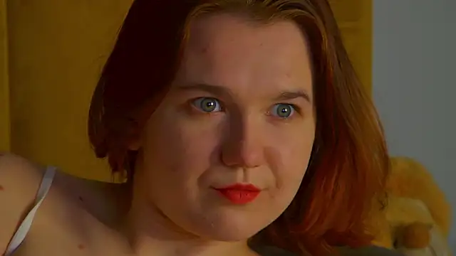 Snapshot of LessySmith chatting on February 7, 2026, 4:20 am LessySmith online show from February 7, 2026, 4:20 am