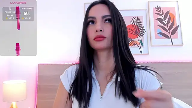 kareena basu online show from December 1, 2025, 6:31 pm