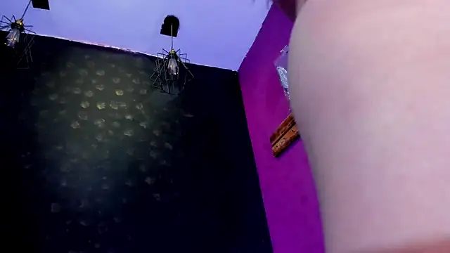 Snapshot of Alexa_Slave chatting on February 12, 2026, 7:24 pm Alexa Slave online show from February 12, 2026, 7:24 pm