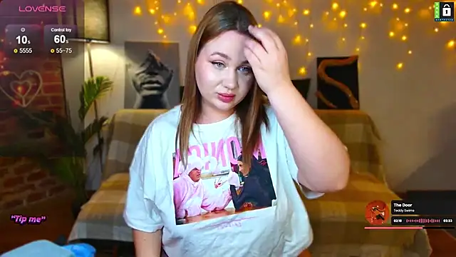 Snapshot of -LinaLove- chatting on February 19, 2025, 8:20 pm -LinaLove- online show from February 19, 2025, 8:20 pm