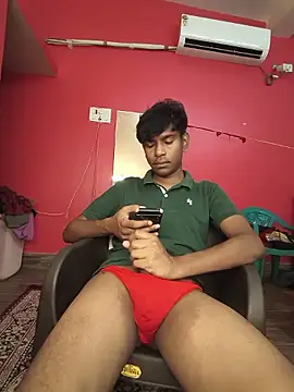 Snapshot of richardjames95 chatting on July 27, 2026, 9:38 am richardjames95 online show from July 27, 2026, 9:38 am