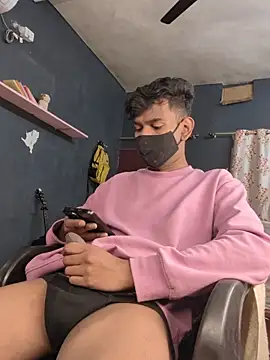 richardjames95 online show from December 4, 2025, 7:02 pm