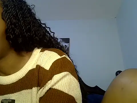 Snapshot of cute-alexis chatting on May 29, 2026, 5:46 am cute-alexis online show from May 29, 2026, 5:46 am