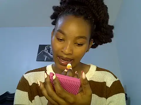 Snapshot of cute-alexis chatting on May 24, 2026, 9:31 am cute-alexis online show from May 24, 2026, 9:31 am