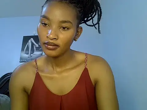 cute-alexis online show from March 13, 2026, 8:19 am