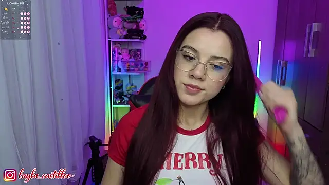 Snapshot of Layla_castilloo chatting on April 25, 2026, 11:57 pm Layla castilloo online show from April 25, 2026, 11:57 pm