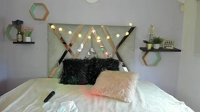 Snapshot of Esteff__o2 chatting on January 30, 2025, 7:37 pm Esteff o2 online show from January 30, 2025, 7:37 pm