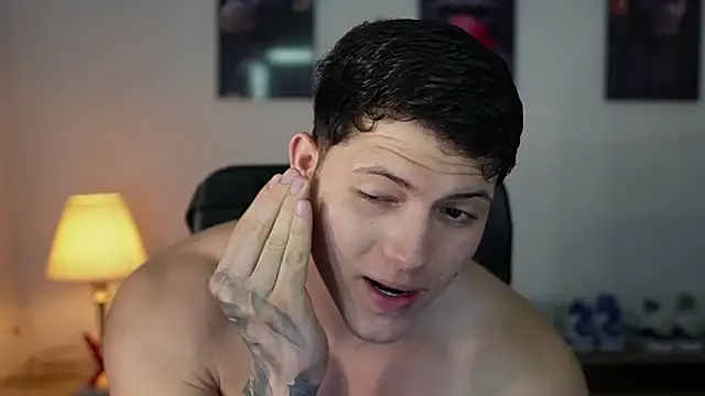 Hazzan Velez online show from October 8, 2025, 1:07 am