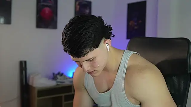 Hazzan Velez online show from September 20, 2025, 2:05 am