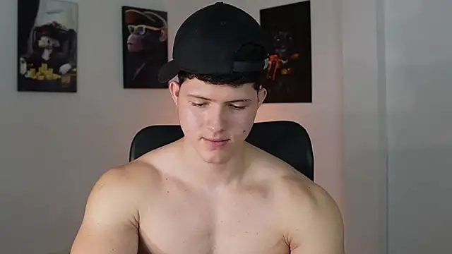 Hazzan Velez online show from February 2, 2026, 10:20 pm