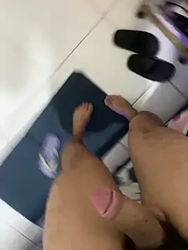 Snapshot of RDbruto chatting on January 29, 2025, 1:27 am RDbruto online show from January 29, 2025, 1:27 am