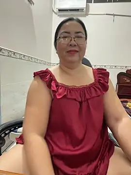 NDith online show from November 16, 2025, 11:59 am