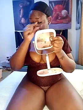 Snapshot of Cherriikenzie chatting on October 23, 2025, 10:36 am Cherriikenzie online show from October 23, 2025, 10:36 am