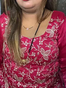 Snapshot of Oh-Monika chatting on April 1, 2026, 6:38 pm Oh-Monika online show from April 1, 2026, 6:38 pm