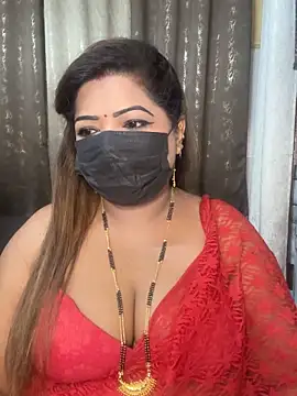 Snapshot of Oh-Monika chatting on April 13, 2026, 5:28 pm Oh-Monika online show from April 13, 2026, 5:28 pm