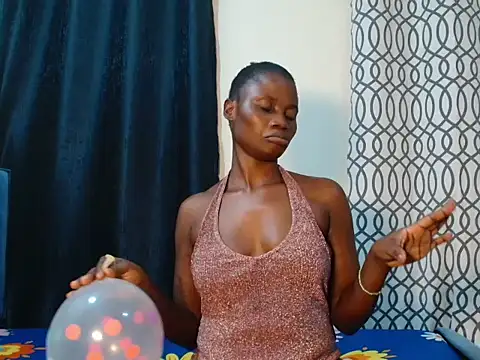 Snapshot of Pendo_ chatting on March 10, 2025, 6:45 pm Pendo online show from March 10, 2025, 6:45 pm