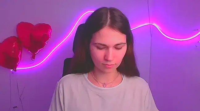 Snapshot of Loon_Amore chatting on March 9, 2025, 10:41 pm Loon Amore online show from March 9, 2025, 10:41 pm