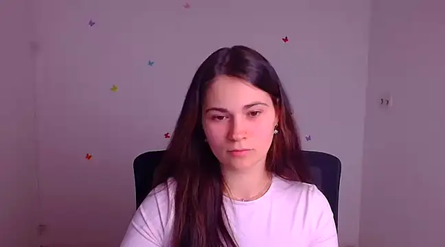 Snapshot of Loon_Amore chatting on March 17, 2025, 7:48 pm Loon Amore online show from March 17, 2025, 7:48 pm