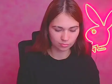 Snapshot of Loon_Amore chatting on September 27, 2025, 6:08 am Loon Amore online show from September 27, 2025, 6:08 am