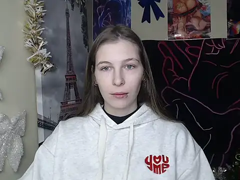 Snapshot of StrangerGi chatting on January 7, 2026, 6:51 am StrangerGi online show from January 7, 2026, 6:51 am