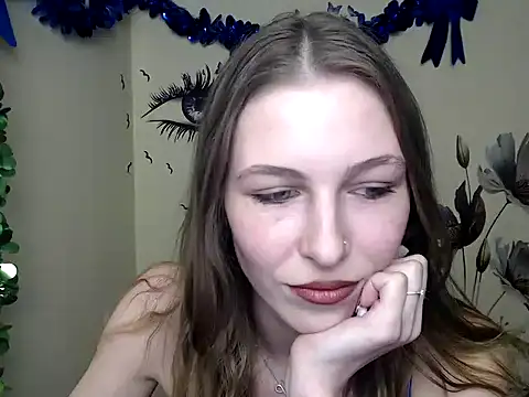 Snapshot of StrangerGi chatting on February 18, 2025, 4:25 pm StrangerGi online show from February 18, 2025, 4:25 pm