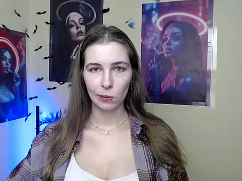 Snapshot of StrangerGi chatting on January 9, 2026, 7:04 am StrangerGi online show from January 9, 2026, 7:04 am