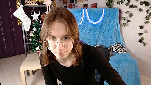 Hermione Reid online show from January 9, 2025, 4:30 am