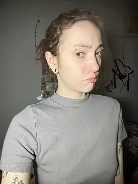 Snapshot of Alex_Fck chatting on February 1, 2026, 4:05 pm Alex Fck online show from February 1, 2026, 4:05 pm