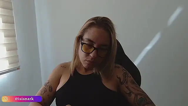 Isis69  online show from January 15, 2026, 3:15 pm