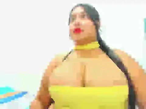 Snapshot of Keisy_boony chatting on February 18, 2026, 11:12 pm Keisy boony online show from February 18, 2026, 11:12 pm