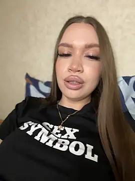 bunnyrich online show from March 25, 2026, 7:13 pm