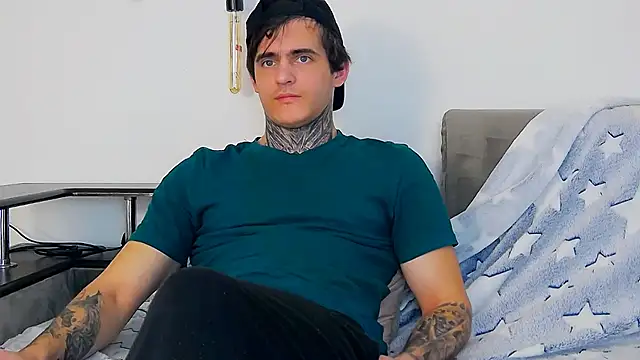 Snapshot of CarterCole chatting on January 7, 2026, 9:47 am CarterCole online show from January 7, 2026, 9:47 am