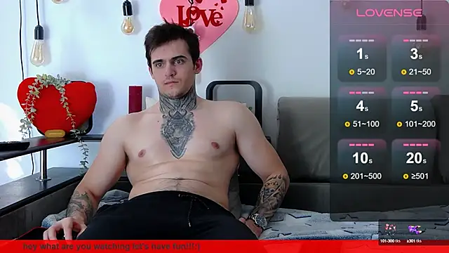 Snapshot of CarterCole chatting on February 18, 2025, 10:27 am CarterCole online show from February 18, 2025, 10:27 am