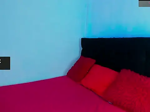 Snapshot of litz81 chatting on March 3, 2026, 10:39 pm litz81 online show from March 3, 2026, 10:39 pm