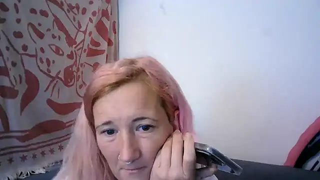 Snapshot of ddgeile chatting on October 20, 2025, 11:33 am ddgeile online show from October 20, 2025, 11:33 am