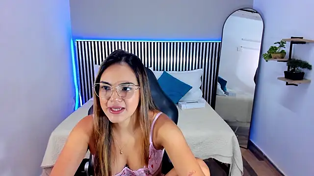 Snapshot of Stacey_white_ chatting on March 29, 2026, 2:30 pm Stacey white online show from March 29, 2026, 2:30 pm